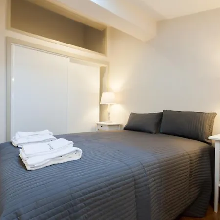Feels Like Baixa Cozy Duplex Apartment *