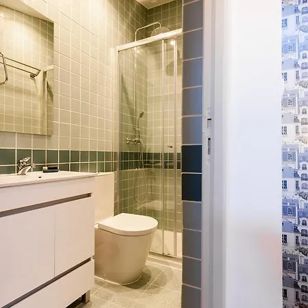 Feels Like Baixa Cozy Duplex Apartment